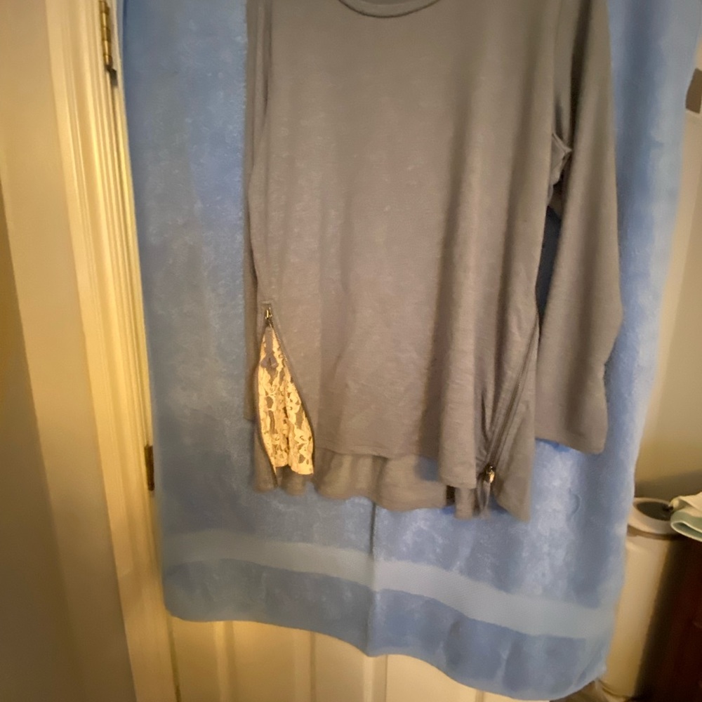 Never worn - Picture 4 of 7